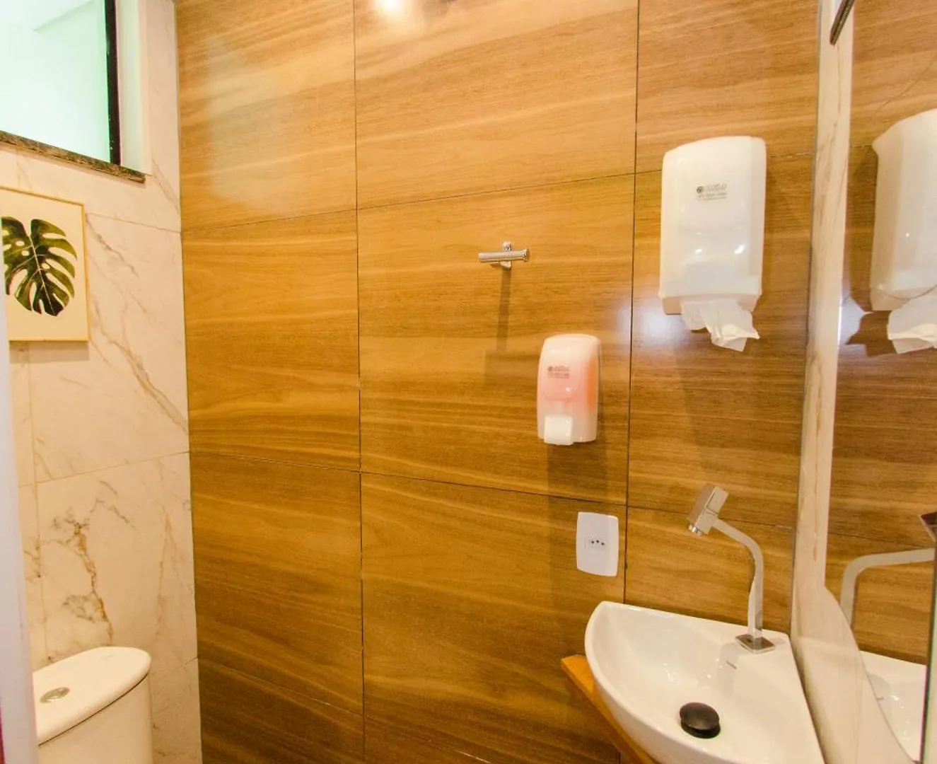 Pax Lofts E Suites Penha  Brazil